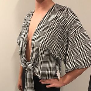 Black and white checked front tied shirt